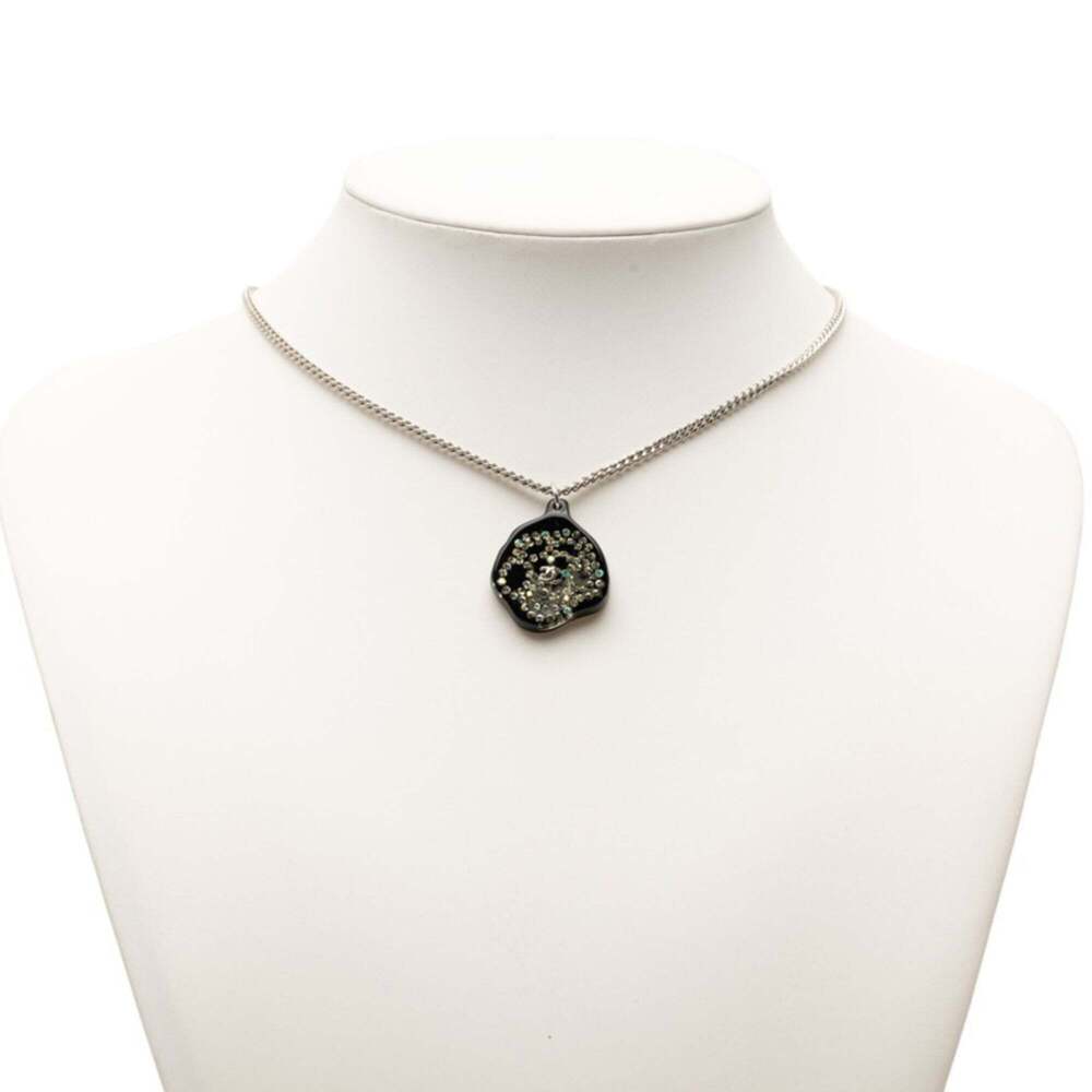 CHANEL Black Logo Necklace - Picture 6 of 6